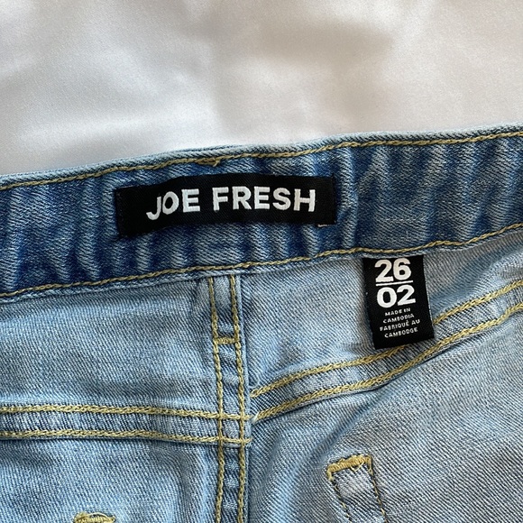 Joe Fresh denim shorts - Picture 3 of 3